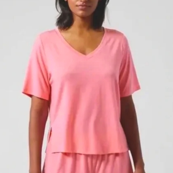 🔴SALE! Athleta Pink Nighttime Bliss V-Neck Sleep Tee - Picture 1 of 10